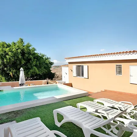 Corcos Villa Guia de Isora (Tenerife)