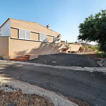 Corcos Villa