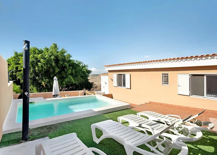 Corcos Villa Guia de Isora (Tenerife)